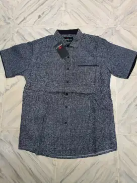 Kemeja pria merek Moratta size M