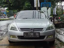 TDP25Jt Honda New Accord 2.4 VTi Manual 2007 2006 Silver Kredit Murah