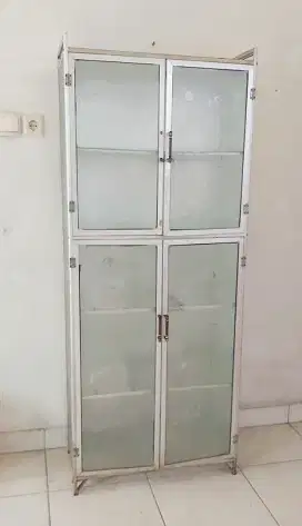 Lemari Rak Piring Aluminium