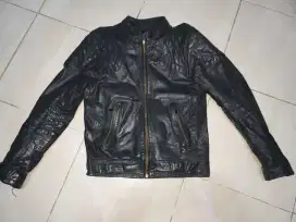 Jaket zara kulit asli size M