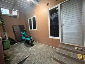 Rumah Tengah kota bandung di Sadang serang dekat Dago Cikutra