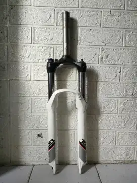 Fork sepeda MTB rockshox 26