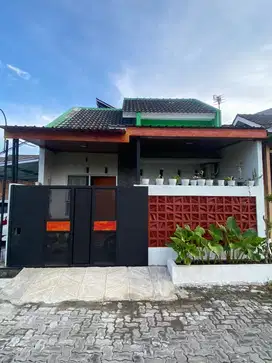 Jual Rumah Modern Hook - Griya Buana Bangetayu, Semarang Timur