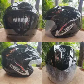 Grosir helm yamaha bawaan 8pcs