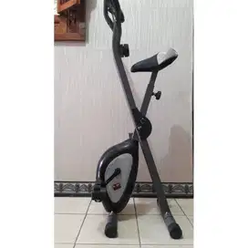 Sepeda Statis Body Sculpture Smart Bike BC 2930 Mulus Jarang Pake