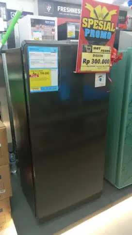 Kredit Kulkas 1 Pintu, 2 Pintu, SideBySide Samsung, Sharp, LG Promo 0%