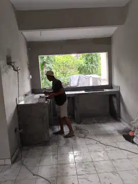 Tukang cat dinding renovasi bangunan dan atap bocor