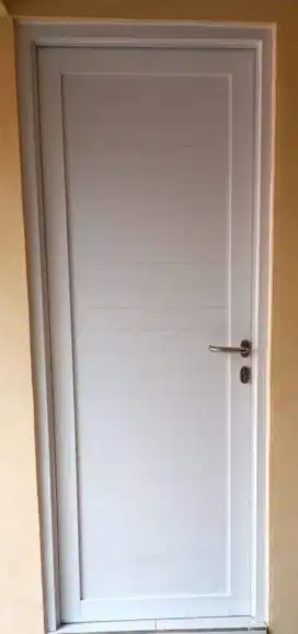 Kusen pintu aluminium