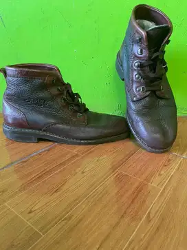 Sepatu Kulit Boots Camel
