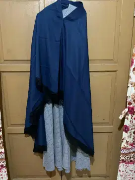 Set gamis dan jilbab syar'i