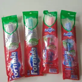 Sikat gigi formula ukuran medium