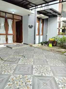 PERSADA RECIDANCE  2LANTAI JUAL 1.2 NEGO KERAS