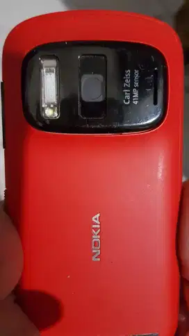 Nokia 808 pureview 9 warna merah mcd.