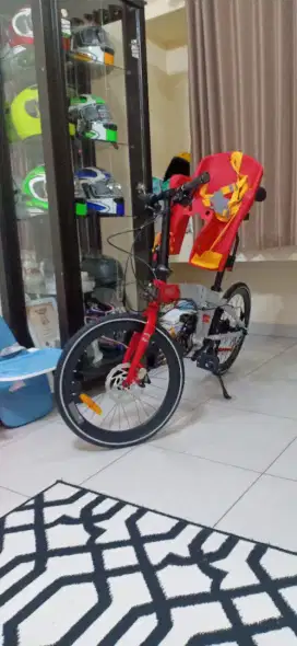 Sepeda lipat Coca cola
