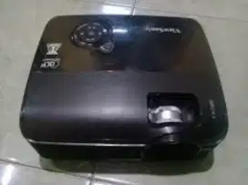 Infocus in105 terang,tajam,mulus,siap pakai