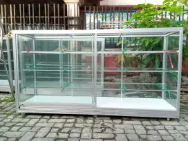 Etwlase 2 meter murah