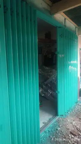 Folding gate dan Rolling door