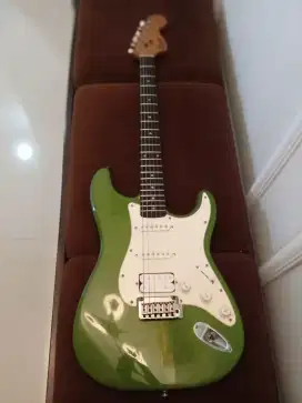 Gitar listrik Squier affinity mii th 2000 repainted