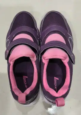 Jual Sepatu League