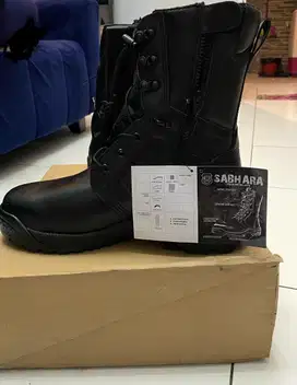 Sepatu pdl polri sabhara uk 43