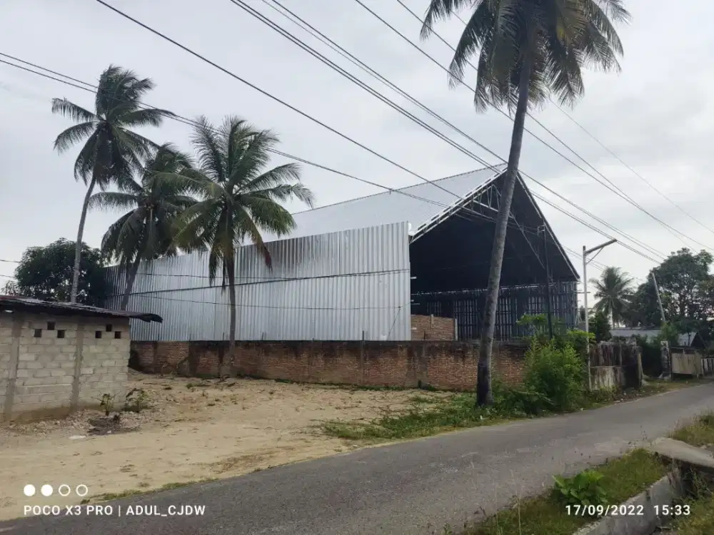 Ahlinya atap baja ringan