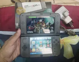 Nitendo 3ds XL 3D S + Game monster Hunter 4