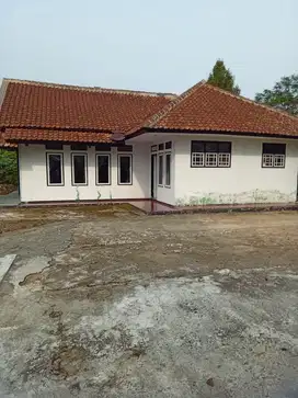 Dijual rumah lt 1192m