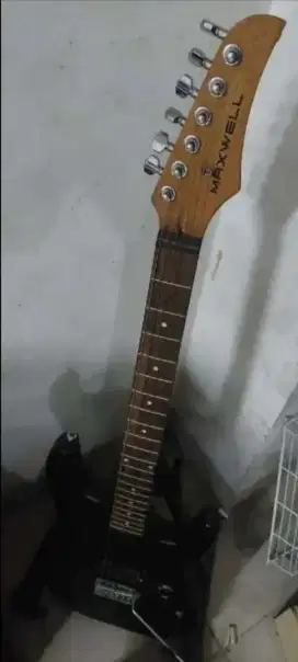 GITAR ELEKTRIK MELODY MAXWELL