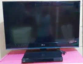 assalamualaikum, TV LCD LG 32 IN + DVD LG