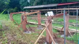Jasa profesional tukang harian atau borongan