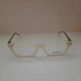 Kacamata Frame Putih Replay
