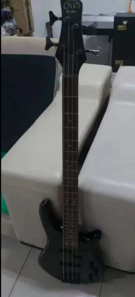 GITAR ELECTRIC BASS J&D IMPORT