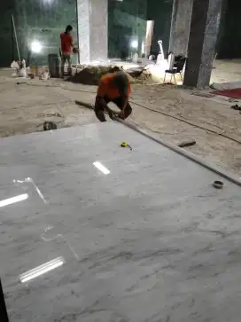 Jasa pasang dan poles marmer dan geranit meja dapur