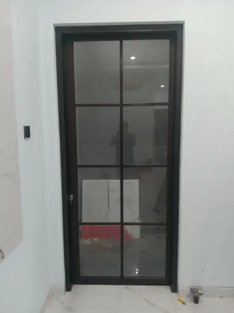 Melayani berbaga macam aluminium