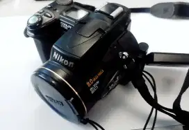 Camera Digital Nikon Coolpix 8700 Rusak