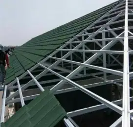 Bongkar pasang Rangka Atap Baja ringan