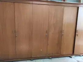 Lemari Baju 6 pintu