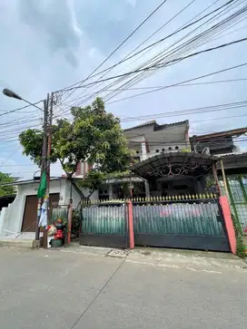 BELI RUMAH DAPAT KIOS
