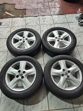 Velg mobil yaris vios ring 15 bisa tt