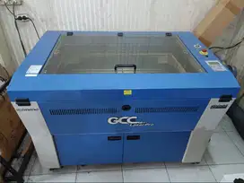 GCC Laser Pro Hybrid 80watt Mesin Cutting & Engraving CO2 & Fiber