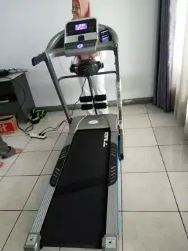 Alat fitnes treadmill elektrik TL 270 big