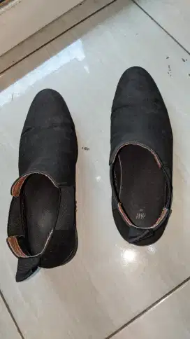 Sepatu Chelsea Boots H&M Hitam 42