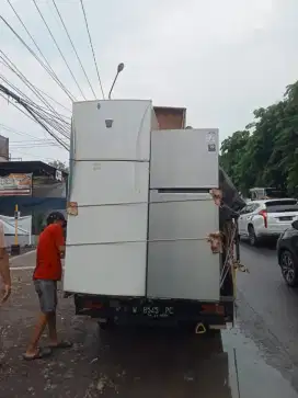 Rombeng barang bekas kulkas rusak dll
