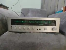 Amplifier Technics FM/AM Stereo Receiver