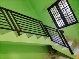 Ralling tangga bahan galvanis