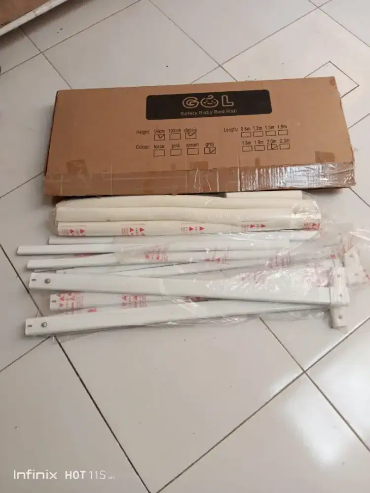 Bed rail / pelindung kasur bayi