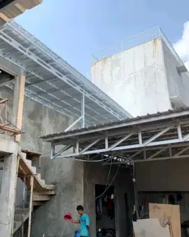 Kanopi baja ringan