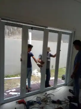 pintu slading urat kayu Acasia ( kusen alumunium )