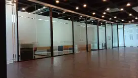 Kusen Partisi Privasi Ruangan