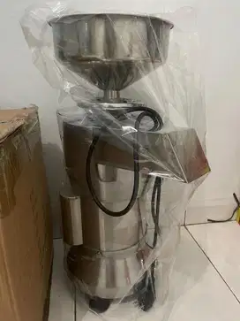 Mesin Giling Kacang Kedelai